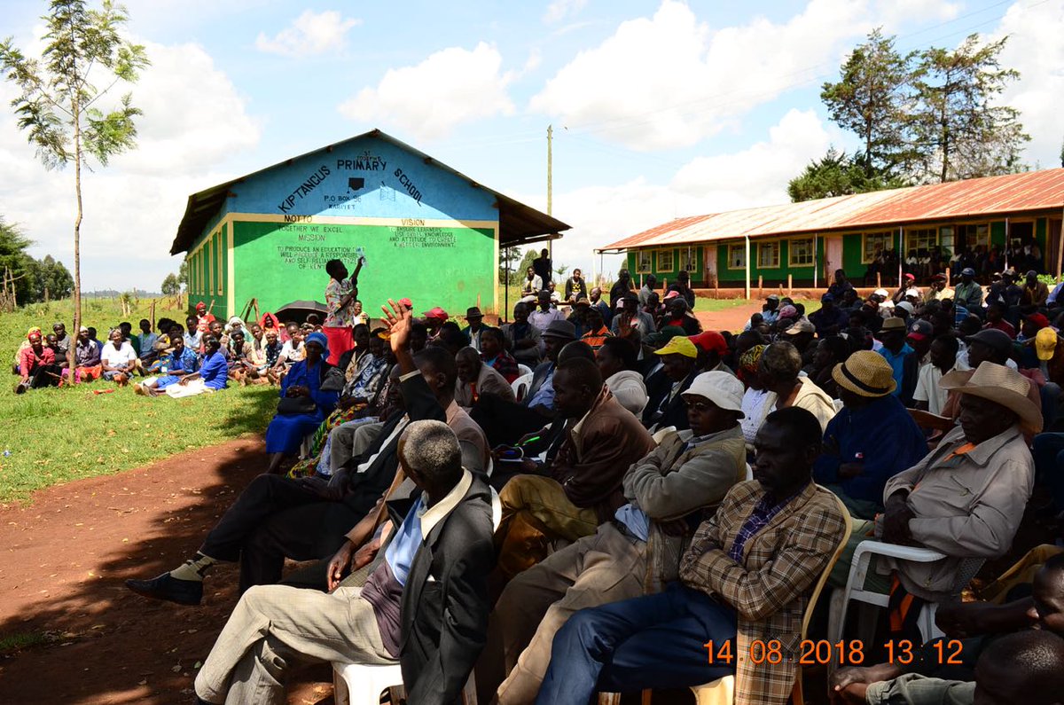 Ms_AgricComm1's tweet photo. Thank you Nandi County small-scale holder farmers, Mosop Sub County for honouring the sensitization meeting. #SLM #Forestconservation #improvelivelihoods #increaseincome #valuechainmainstreaming #Farmerslife #Agribusiness https://t.co/2Ah3xctlFU
