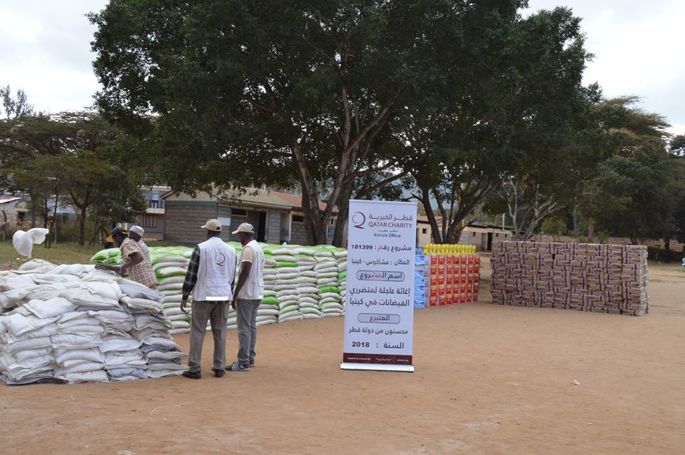 Qatar Charity has distributed dry food supplies to 400 households living in the Machakos County in Kenya and the event was attended by officials from the county such as Deputy to Machakos County Governor @Francis_Maliti .
