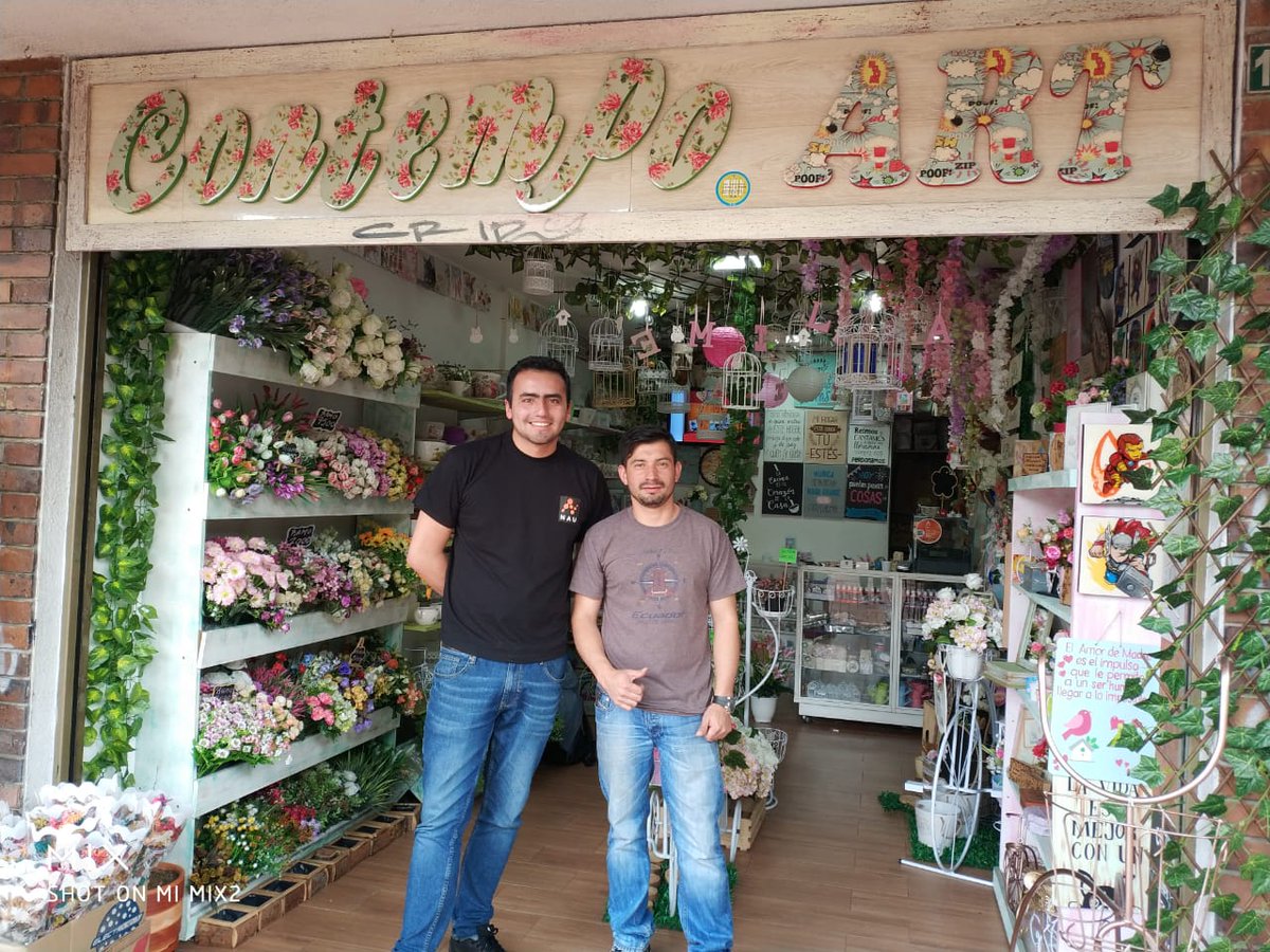 NAU_IO's tweet photo. This is our weekly set of pictures with happy retailers who have joined NAU in Colombia, Russia, Ukraine and the Philippines and are now ready to welcome our users! More details about #NAU in our Telegram chat https://t.co/ShsJJe55L3   #discount #enau #mobile #gonau https://t.co/i62WDdjB3C