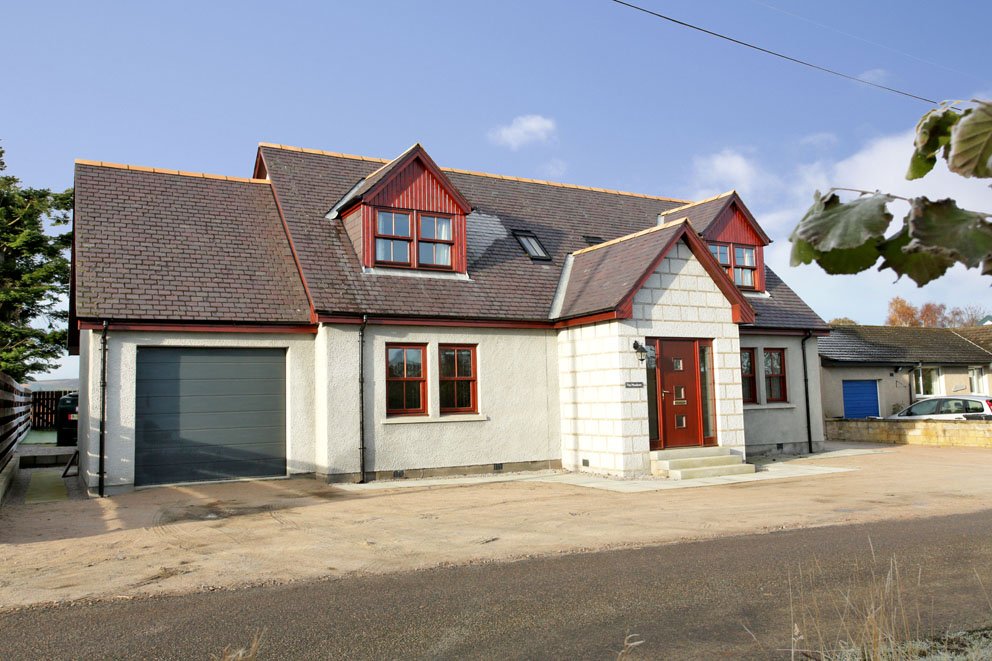 Wouldn't it be great to live in a recently built property, designed to accommodate the entire family, in a beautiful setting close to Alford and all its amenities!  #Aberdeenproperty

ledinghamchalmers.com/estate-agency/…