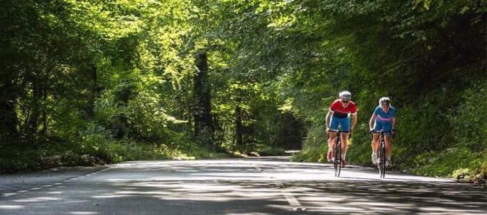 CycleHampshire's tweet photo. Weren't able to cycle to work this morning? Get out on your bike this weekend and explore Hampshire. We have a number of road, off road, mountain bike and family friendly routes to choose from - https://t.co/v3heuYIage #CycletoWorkDay 🚲 https://t.co/xRdJWVf0rn