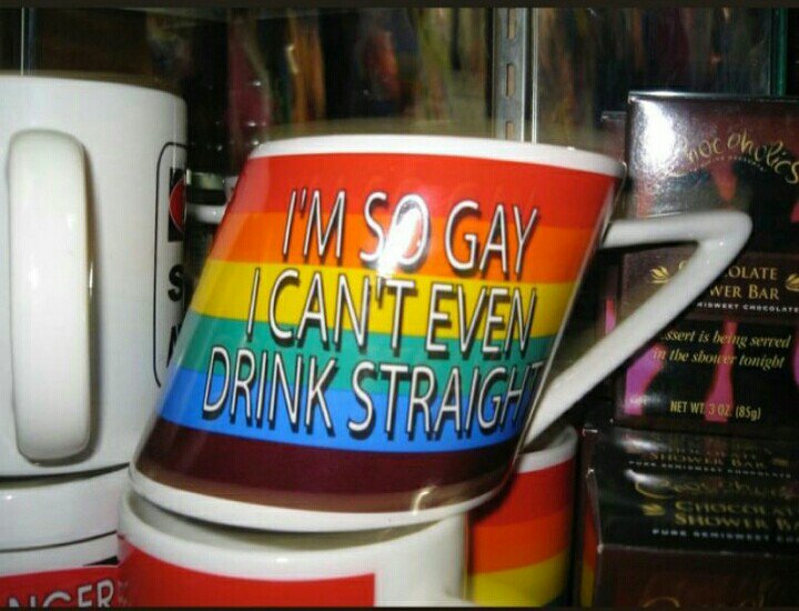 RoJuventina's tweet photo. #LGBTQ #LGBTteam #lesbian #lesbiansquad https://t.co/khbx3349iD