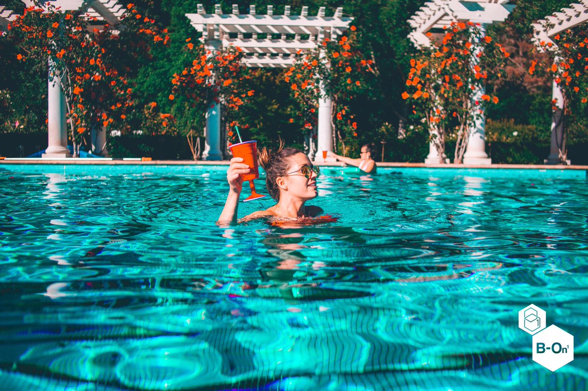 B_On_1's tweet image. FAQ: “Can I wear my B On 1 Patch in the pool or shower?”
A: Yes! Just make sure you put in on when you are dry &amp;amp; leave it 5 minutes before you cannon ball into the water 💦 b-on-1.com 
#poolparty #hangoverpatch