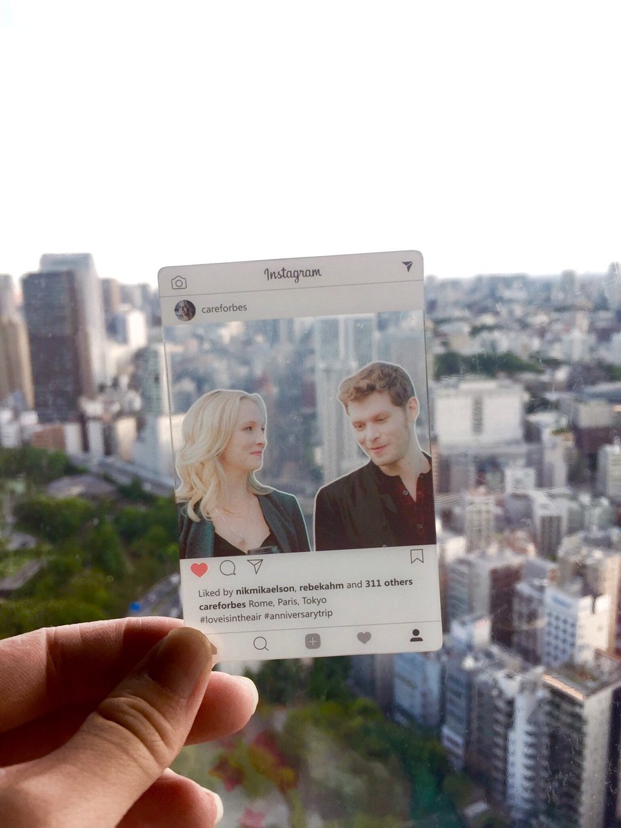 sscherilia's tweet photo. It's me again! This time they are in Tokyo Tower!🗼#Klaroline #klarolinedeservedbetter https://t.co/wHnmjyeIGo