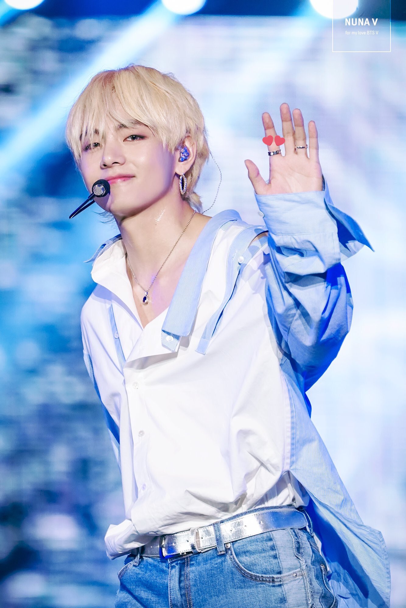 Taebie Be T S Ohmygod Taehyung Wore Both His Cartier Ring And The Love Bracelet From Seokjin For The Taipei Concert My Taejin Heart Is Sobbing T Co Ctoulow5gt Taebie Be T S Ohmygod Taehyung Wore Both His Cartier Ring And The Love Bracelet From Seokjin For The Taipei Concert My Taejin Heart Is Sobbing T Co Ctoulow5gt