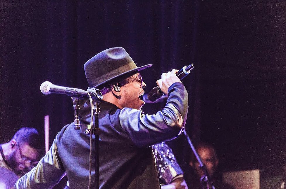 STOKLEYISHE's tweet photo. Behind every Artist you'll find the heartbeat of the band @BdondotComm is one of the dopest on dem DRUMS!!🥁
#IntroducingStokley https://t.co/udGKlXXicL