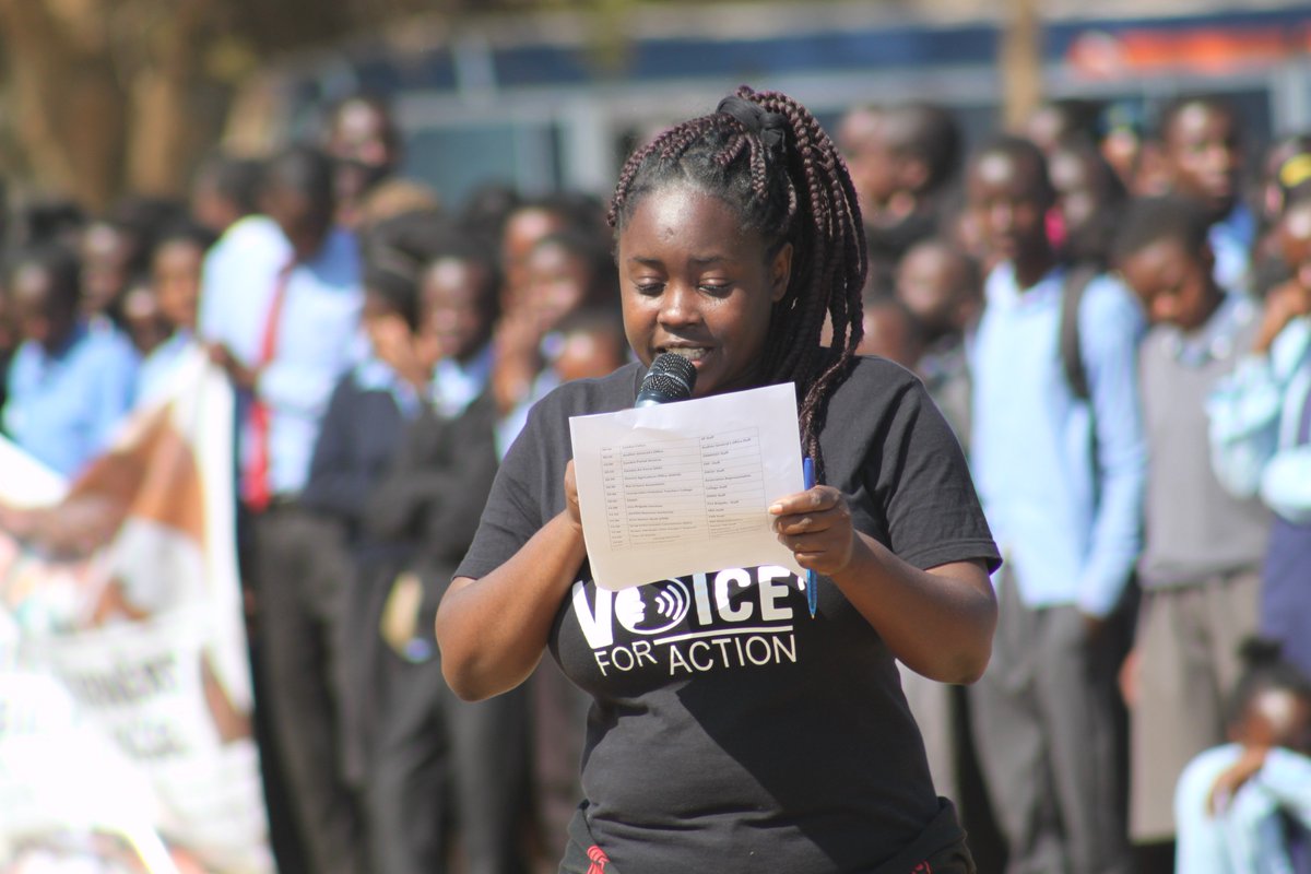 RestlessZambia's tweet photo. We've officially kick started the V4A Career Fair @Neem Tree Primary Sxul grnds in Kabwe 2day, the Career fair is meant 2 broaden pupils views on available options 4 selection &amp; the value of Edu.
#YouthPower #WeAreRestless #VoiceforAction #BuildingOurLearnersCapabilitiesToExcel https://t.co/kowqBarviC
