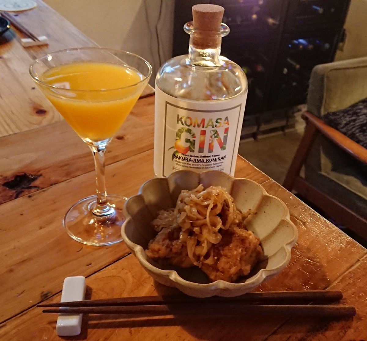 gin_bar_kotetsu's tweet photo. 今日のペアリング❗🍸🍴
●唐揚げの甘酢漬け姉妹店●KOMASA GIN(コマサ ジン)のオレンジブロッサムさぁ、召し上がれ🎵#はい最高です #大好評 #gin_bar #只今34種類のgin #ginとお万菜と私 #店長オススメ #日本 #佐賀 #伊万里 #japan #saga #imari @gin_bar_kotetsu https://t.co/0aYrJphOQh
