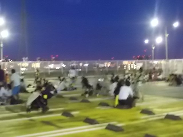 サミットストア南加瀬店 六郷土手花火大会 あと分 で始まります お客様はすでに0名前後の方がいらしてます 風が強いから大丈夫かな サミット南加瀬 花火観覧 屋上無料開放 T Co Zfj8dnjh8u Twitter