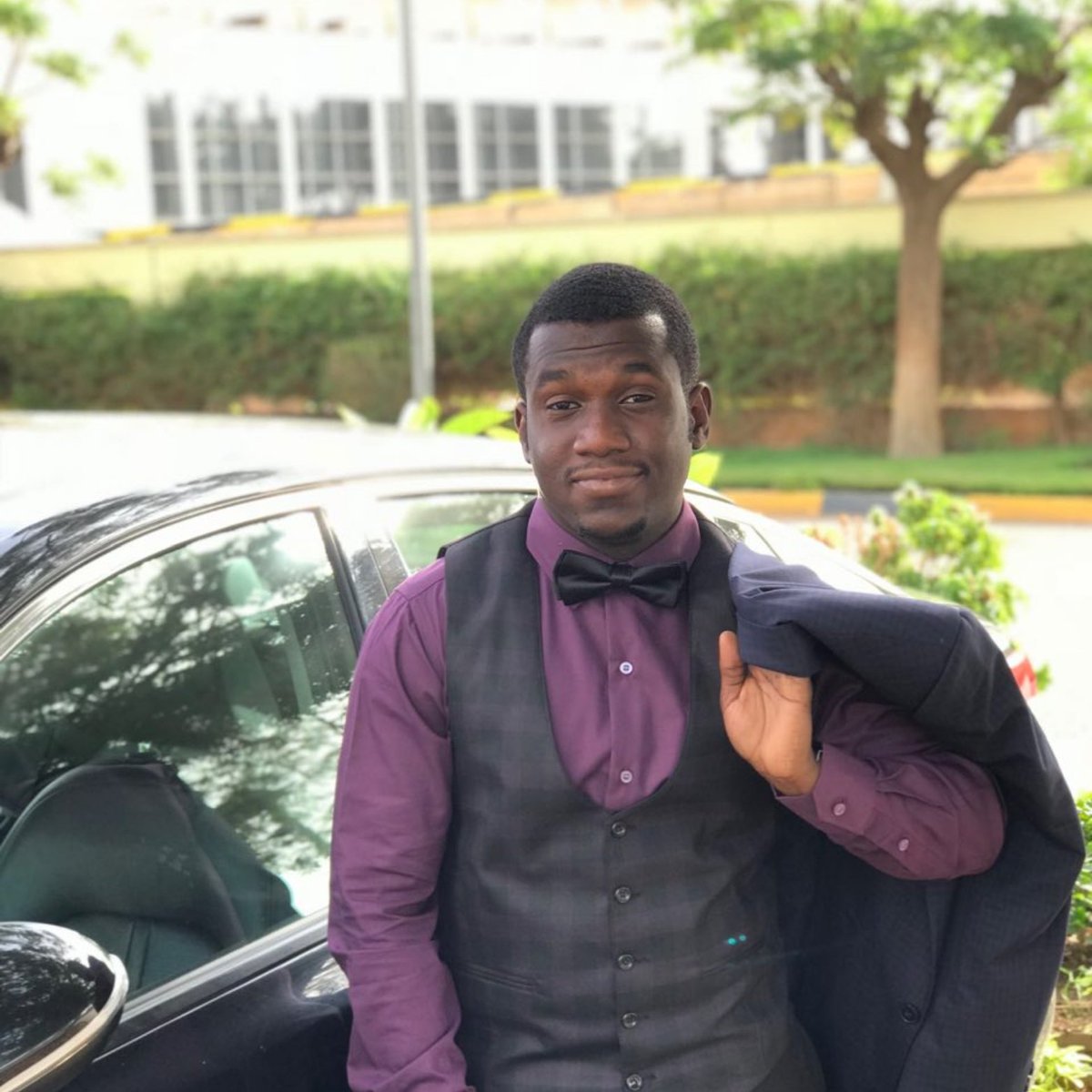 Munxeeer's tweet photo. MBBS 2018 #graduate #elrazi #Khartoum #doctor https://t.co/BDWF2wq7Ef