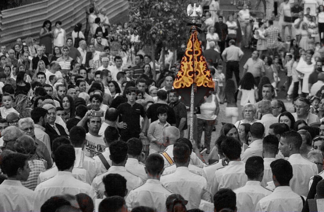 Un año más tendremos el placer de abrir cortejo a la procesión de Ntra. Sra. del Águila coronada, Patrona de #AlcalaDeGuadaira 
➡️Salida: 20:45H 🕘
📌Santuario de Santa María del Águila 

#15deAgostoAlcalareño
#DiaDeLaVirgen18