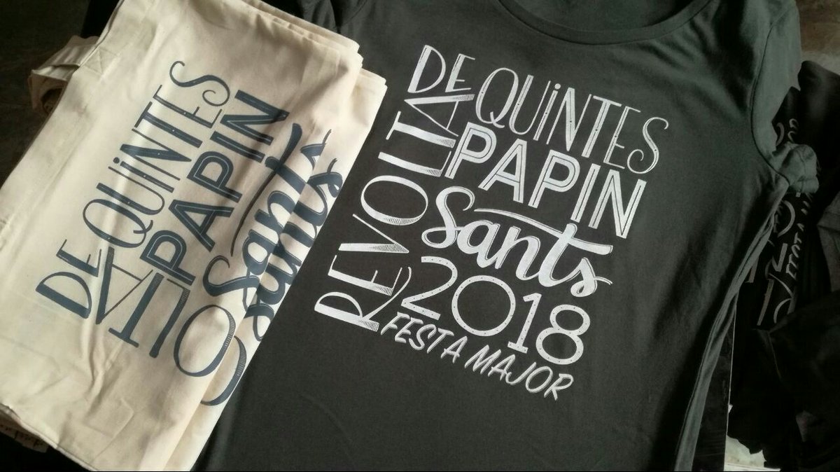 ComissioPapin's tweet photo. Ja tenim aquí les samarretes i les bosses de #QuintesPapin Enguany de la mà d' @embrutafils serigrafia artesanal, ecològica, feminista i de proximitat! Les podreu comprar a la barra del carrer durant la #FMSants18 https://t.co/M8Z7qVyj2o