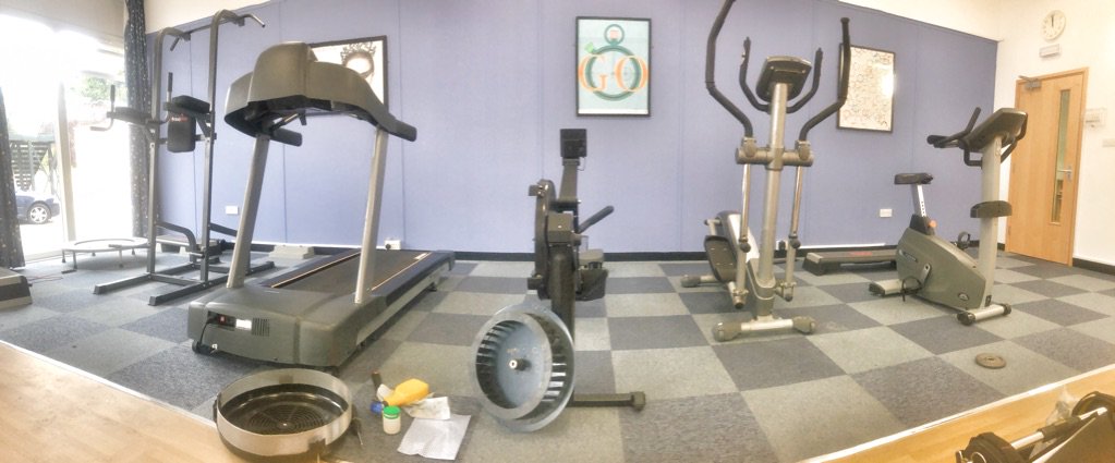 GymServ's tweet photo. Commercial gym service in #guychestercentre #london #nothlondon #Johnsongymeqipment #Concept2 #Conceptrower #Bodymax https://t.co/Y5K379hBpw