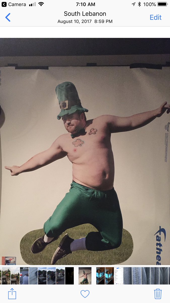 RyanFrederick22's tweet photo. @GolicAndWingo We are the glamour shot league which was inspired by one of our league members childhood glamour shot! https://t.co/KWT5Pe0n87