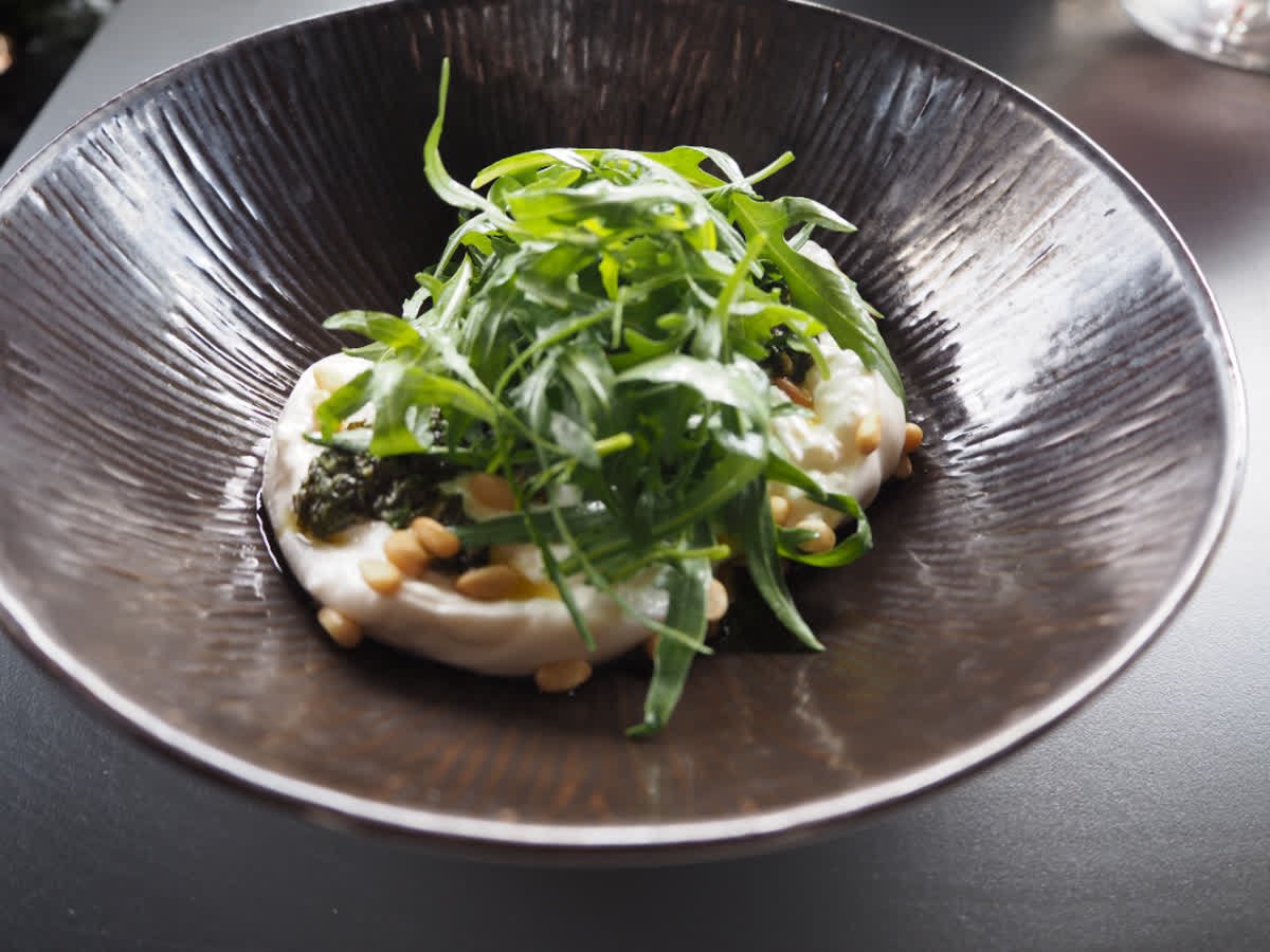 tdhloughton's tweet photo. On your next visit be sure to try our British burrata, served with pine nuts,
salsa verde & rocket🙌 #Nibbleinis
Click here to book - https://t.co/NtEzmh7isc
#TDHLoughton #LondonFood #Epping #FineDining https://t.co/IRrqLMabiG