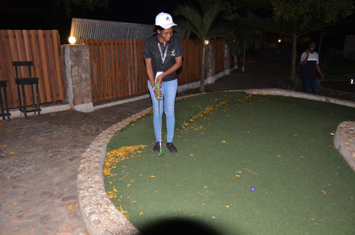 B_Rawdy's tweet image. I learnt how to play golf 😎😂 #pyconghana Saturday night