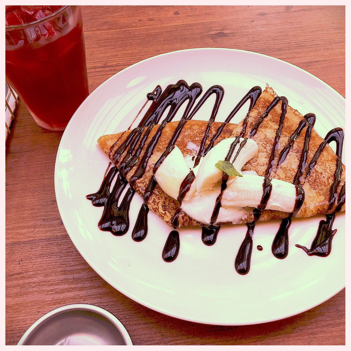 吉祥寺のカフェ・ドゥ・リエーヴル うさぎ館でクレープを食べました?もちもちで好みのクレープ✨美味しかった…!うさぎかわいい? 