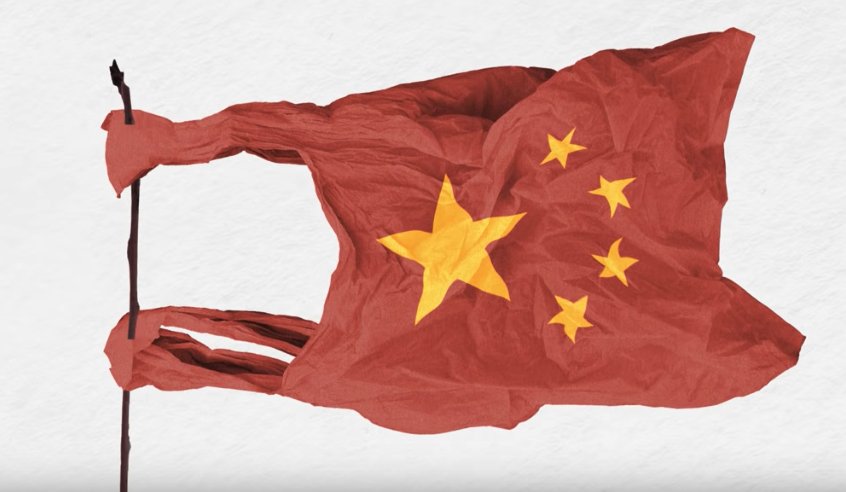 AmyAHarder's tweet photo. Many of us recycle without a second thought &amp; it makes us feel like we're doing something good for the environment. Think again. Must-watch video by our @axios team. https://t.co/hF7DDDUQv4 https://t.co/LPH2PkTpwN