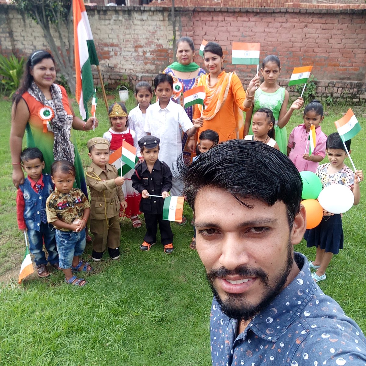 KARANSANTAL's tweet photo. #भारत_माता_की_जय #Bharat
#जय_हिंद_जय_भारत #JaiBharat
#वंदे_मातरम #vandemataram https://t.co/uGAtUjCOjr