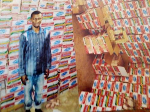 SaharaReporters's tweet photo. NDLEA Busts Drug Syndicate Hiding Tramadol In Indomie Cartons | Sahara Reporters 
Yakubu Kibo, the Adamawa State Commander of the agency, said that besides Indomie Cartons, the syndicate also conceals illicit drugs in car door compartments...
READ MORE: https://t.co/9qV1zeiKE2 https://t.co/vkrs14qHYw