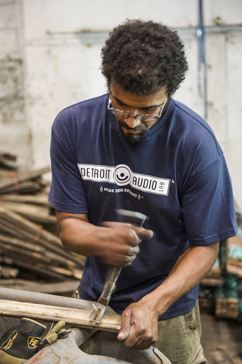 DetroitAudioLab's tweet image. We have a hands on approach to our products and giving back to the city. #anythingbutpassive