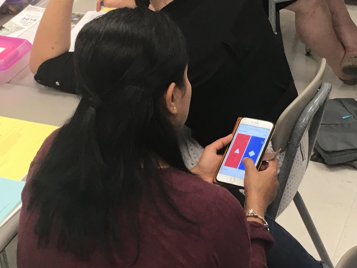 jaclyn_austin's tweet photo. Our colleagues from @hcpssdse help our Secondary Science #HoCoNTO participants review their responsibilities to support all learners success within the Next Generation Science Classroom https://t.co/tNzLxBaB7P