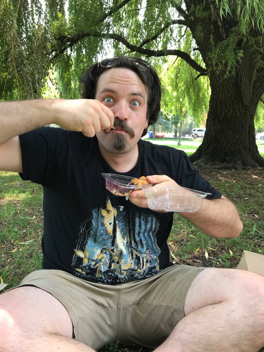 ChoochChat's tweet photo. Sit back, RELAX for #NationalRelaxationDay with a little #WednesdayWisdom in this week's #CheatDayDontCare as @FartPinch is joined by @OmBeautiful and her husband for a little @bangbangpie @BigStarChicago @JetsPizza @TheHopleaf @DinerGrill #food #chicago https://t.co/qzZoKh6g4z https://t.co/a6uSgppCB4