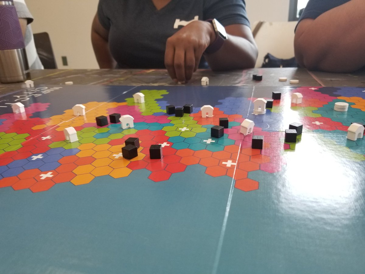 Doing a game-based development workshop for educators! We have two large groups playing very similar games: Pandemic by <a href="/Zmangames_/">Z-Man Games</a> and Infection City designed in my lab <a href="/GameChangerChi/">GCC Design Lab</a>! Let the battle of disease prevention begin! #gamedev  #gamedesign