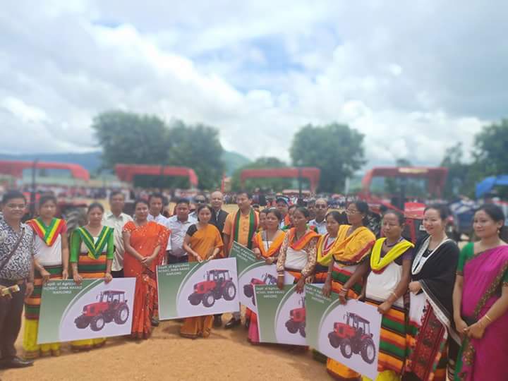 BJPDimaHasao's tweet photo. Ceremonial distribution of Tractors today at Haflong, Dima Hasao under #CMSGUY. Total 80 Tractors will be distributed in the district. 
#Bjp4India 
#DoublingFarmersIncome @narendramodi @AmitShah @RadhamohanBJP @sarbanandsonwal @himantabiswa @RanjeetkrDass @amitmalviya https://t.co/sDDP8ZGSZk