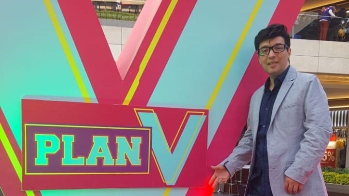 Daniel Henrich (@danielhenrichd) on Twitter photo Apoyando a mi amigo <a href="/josecarlosfemat/">José Carlos Femat</a> en el estreno de Plan V... Próximamente en cines. #planV Apoyando a mi amigo <a href="/josecarlosfemat/">José Carlos Femat</a> en el estreno de Plan V... Próximamente en cines. #planV