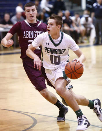 _TheOZone's tweet image. 2019 Pennridge G Sean Yoder has scholarship offers from Campbell, Canisius, Colgate, Furman, Marist and Vermont. He averaged 15.5 points and hit 37 treys in 28 games last season. @PennridgeSports @PennridgeHS @PerkasieKnights