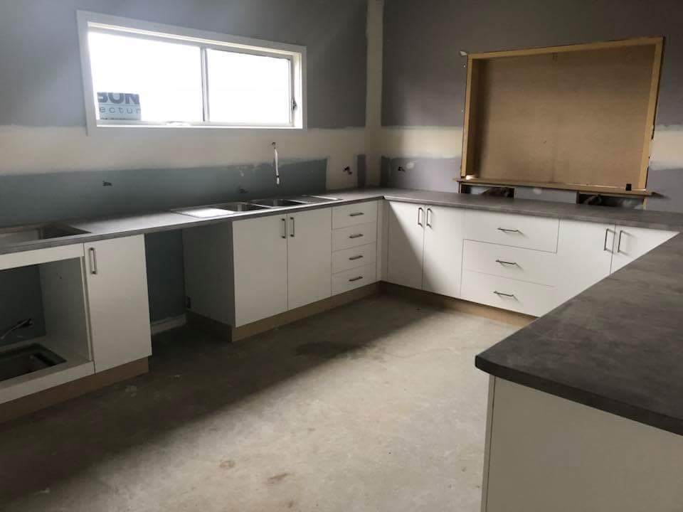 IrrewarraCC's tweet photo. Latest look at the new rooms. Thanks to Robb Bros Joinery &amp; L&amp;W Plasterers for their work inside! https://t.co/CHvGl40ztn