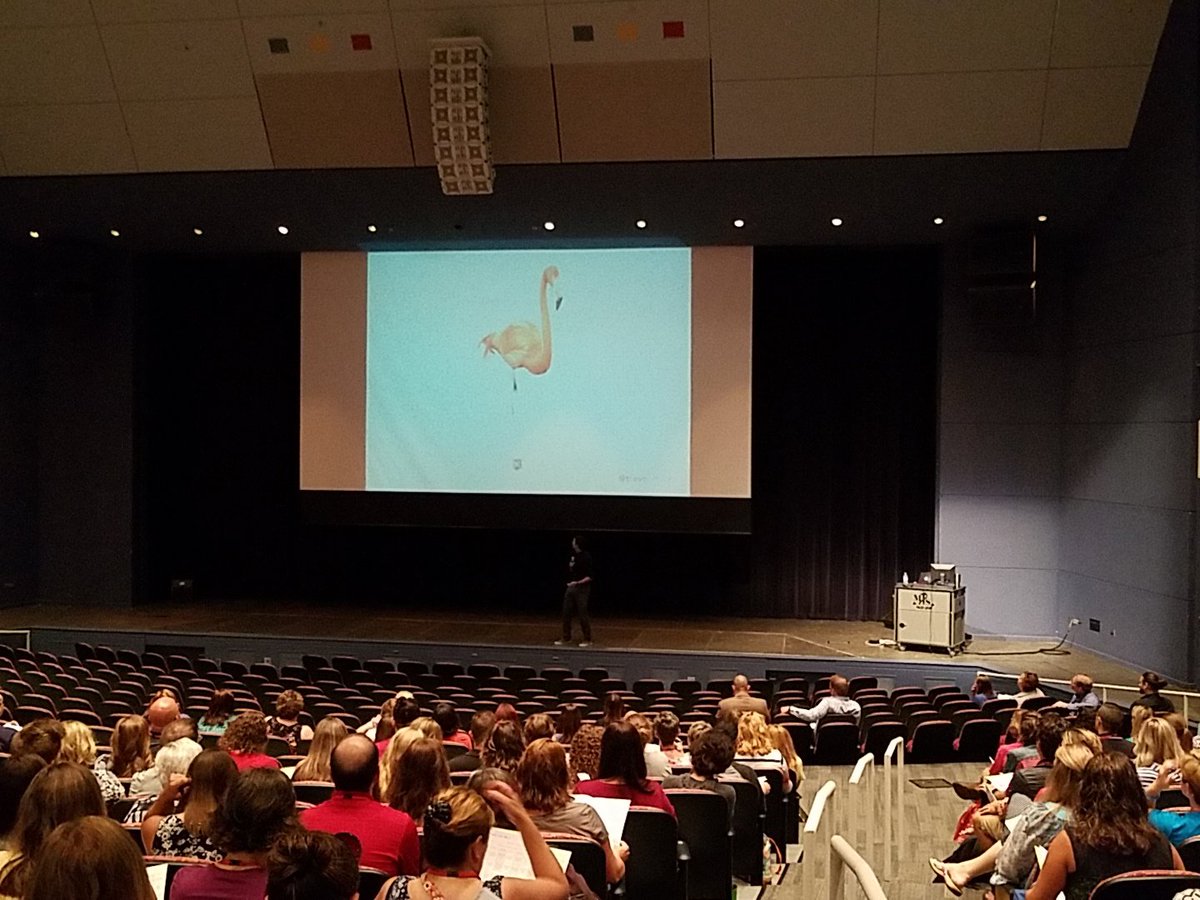 LOTLMUSK's tweet photo. . @TrevorMuir kicking things off by telling a story... #14yroldgirlsarescarierthangators #LOTL18 https://t.co/ksa2E9k3KQ