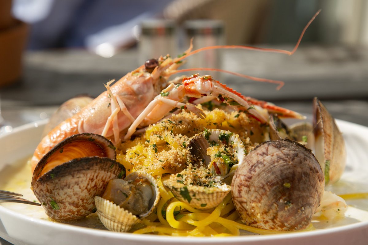 eusebi_deli's tweet photo. When 2 worlds meet on a plate .#scottishseafood #italianpasta Summer Menu Classic 🇮🇹🏴󠁧󠁢󠁳󠁣󠁴󠁿❤️ https://t.co/4WLyaG0L5Q