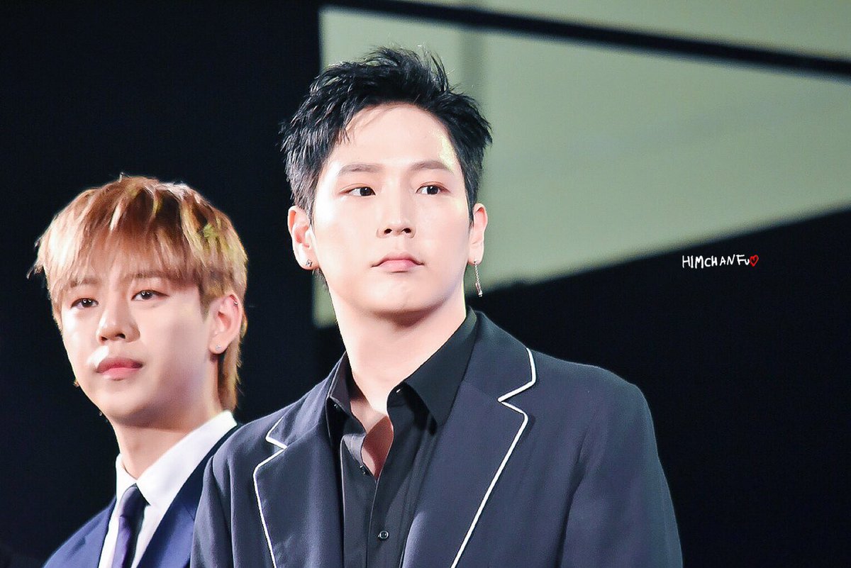 himchanfu's tweet photo. 완전 짱짱 👑 @BAP_Himchan 
#BAP #Himchan #비에이피 #힘찬 https://t.co/4Rel9L632A