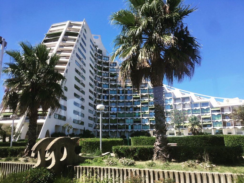 ferrerbartomeu's tweet image. La France du Général De Gaulle 
#Urbanisme #DATAR #Plan #Balladur #Vacances #Plages #Béton #Architecture #Hérault #PlanRacine @lagrandemotte @S_Rossignol 🏝🏢⛱⛵️☀️