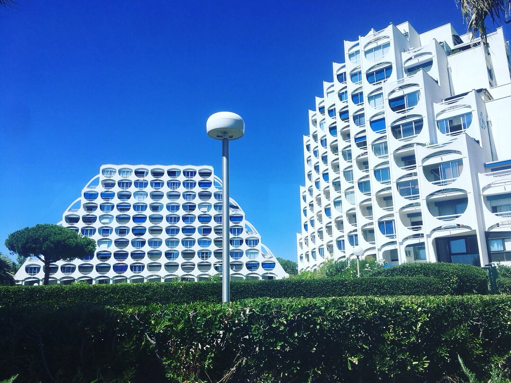 ferrerbartomeu's tweet image. La France du Général De Gaulle 
#Urbanisme #DATAR #Plan #Balladur #Vacances #Plages #Béton #Architecture #Hérault #PlanRacine @lagrandemotte @S_Rossignol 🏝🏢⛱⛵️☀️