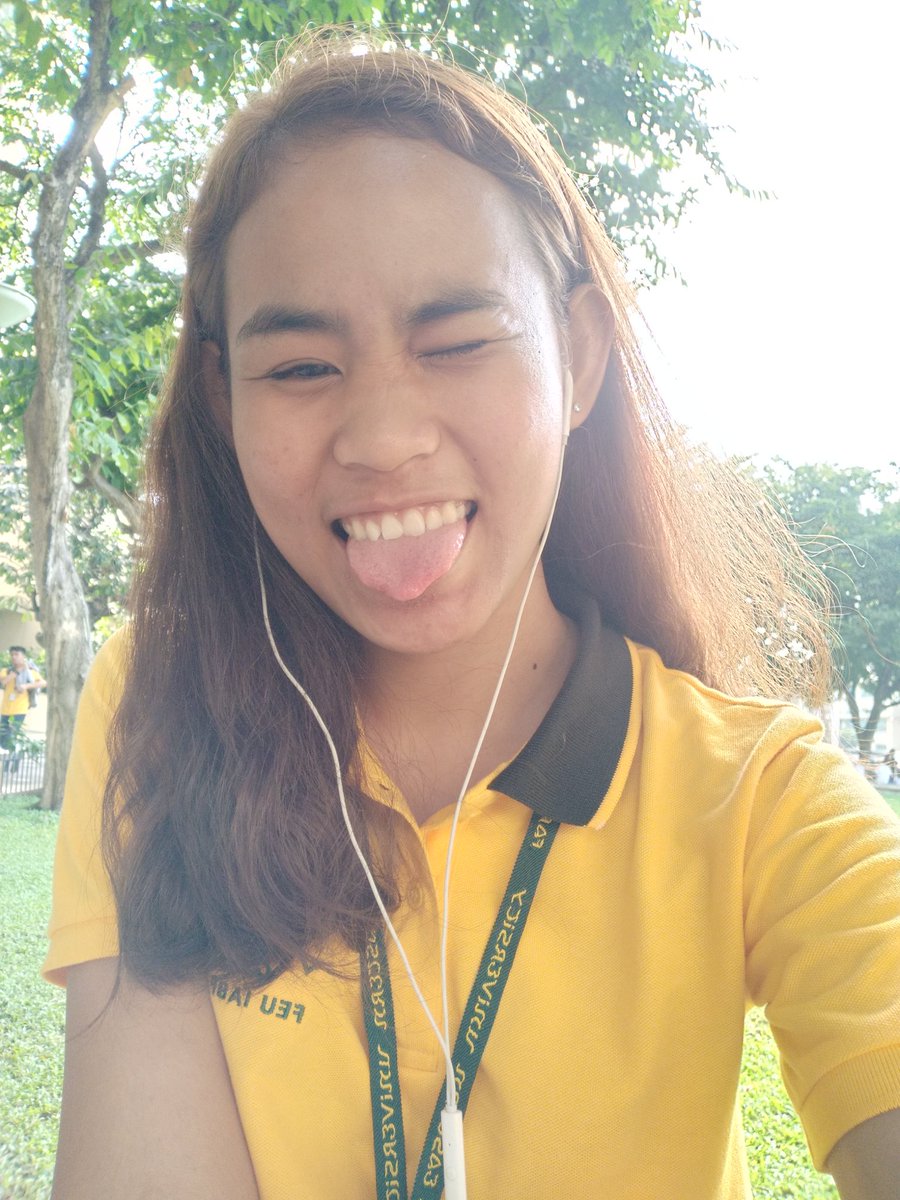 mskimkayz's tweet image. "iti-tweet photo ko to kase firstday ko as college freshie HAHAHA"

#FEUMNL #IABF #BSA 🔰