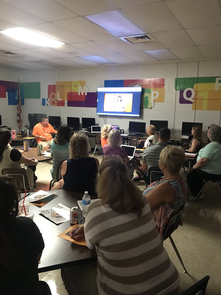 JudeBlack2's tweet image. RH Staff open day at Secrest PreK-2 #welcomeback #teamworktime