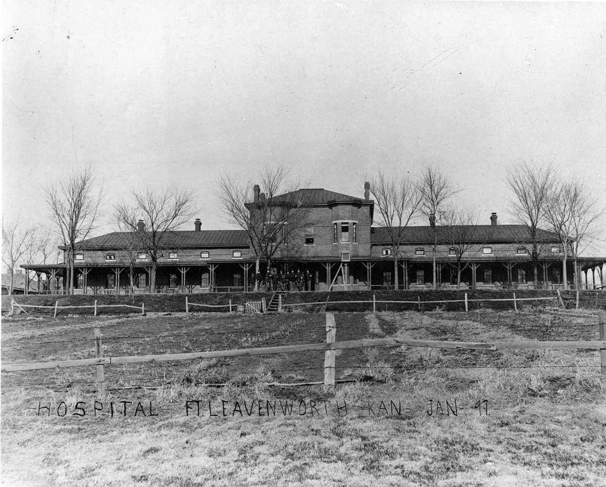 From the Frontier Army Museum:
From the Vault: Photograph of 3rd Post Hospital on Fort Leavenworth, 1897
#fortleavenworth #armyhospital #history #frontierarmymuseum #hospital #FriendsOfTheFrontierArmyMuseum