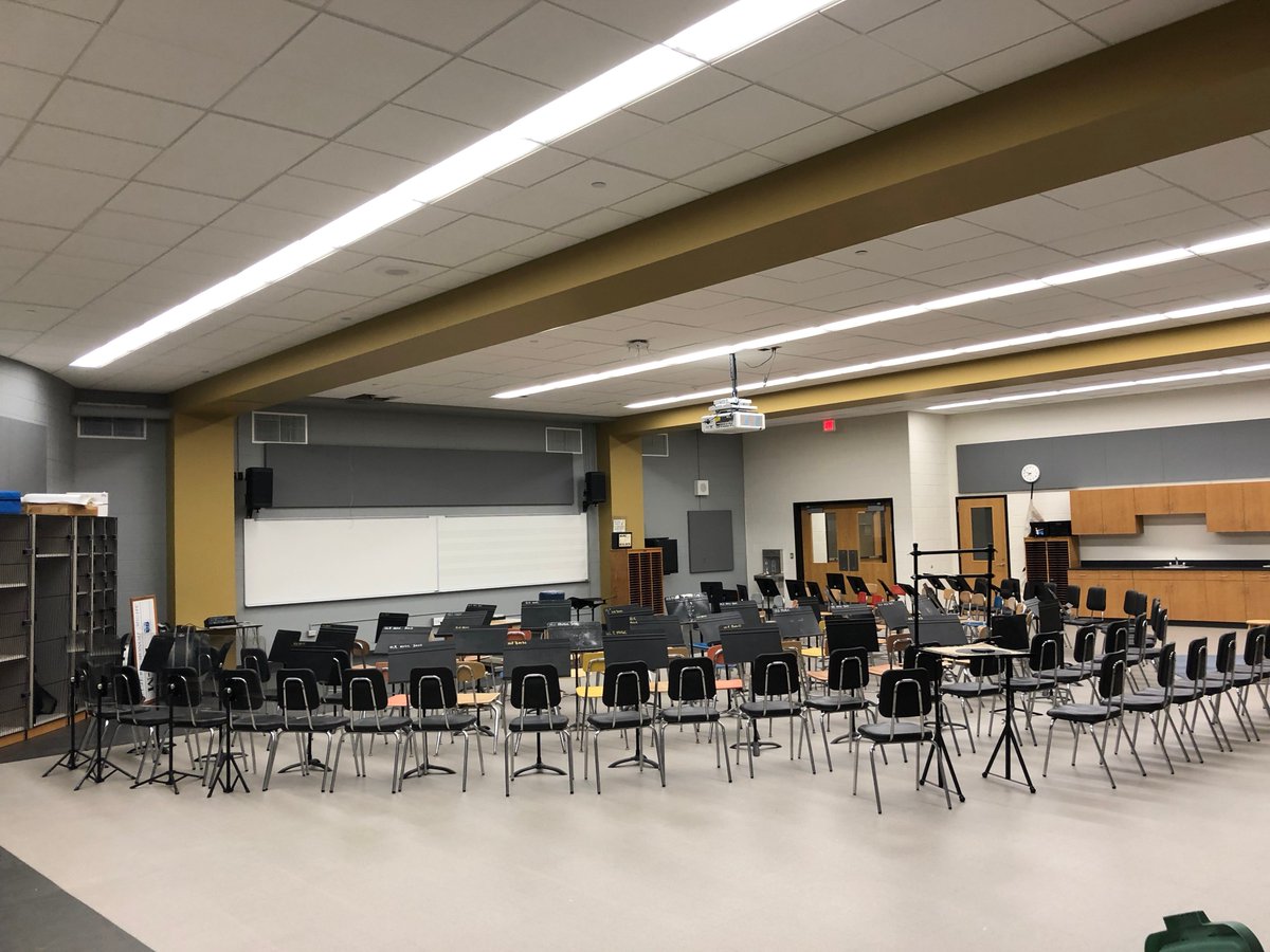 RichardsBands's tweet photo. New HLR Remoleded Band is  about 75% set up and here comes school https://t.co/3vBo3uGkFp