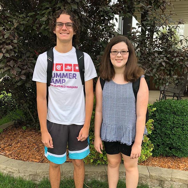 jandyf's tweet photo. Sophomore & 7th grade! #backtoharlem #backtoschool https://t.co/qudnYSJ3Vy https://t.co/EmOuo54Dsd