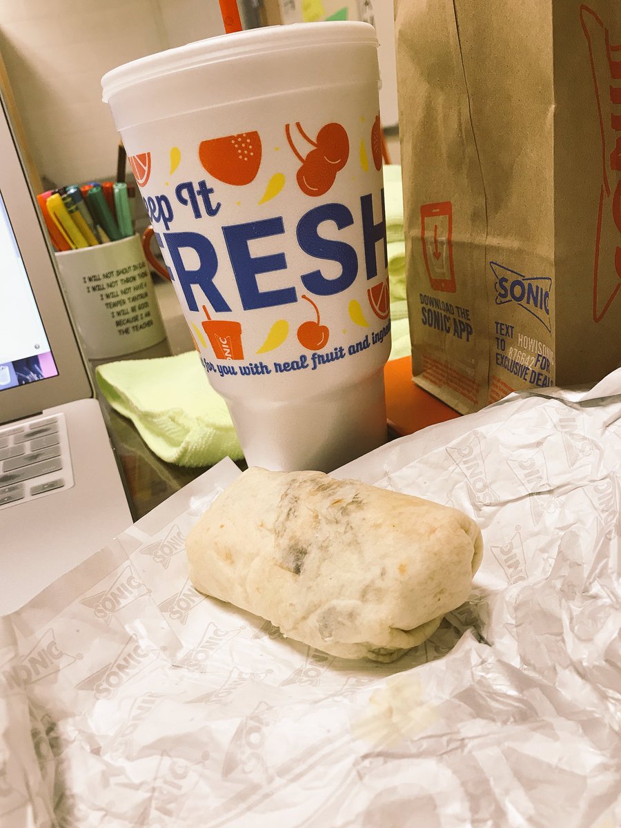 FCS_379's tweet photo. SHOUT OUT to Clay Center KS @sonicdrivein for thinking of the school district employees as we get ready to start the 2018-2019 school year. https://t.co/7awTtnkx5p