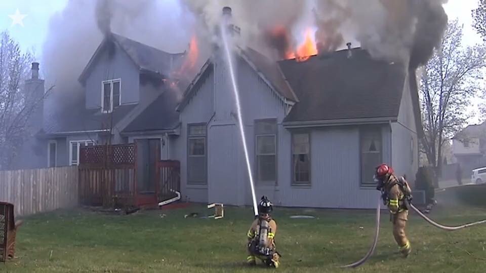 PaFireRants's tweet photo. Overland Park FD doing it right! #FromTheYard #TYFYS https://t.co/EIm2XMA987