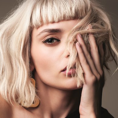 A round up of fresh, sexy and effortless hairstyles to create with easy-to-follow guidelines. Check them out here: bit.ly/2MgSVIw