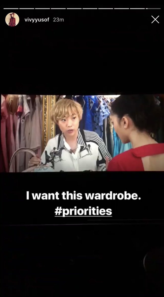 ayshardzn's tweet photo. How about not recording in the cinemas? Especially at a movie premier. This is basic cinema ethics why don’t people get it 🤦🏻‍♀️ https://t.co/BbdXNnlrQJ