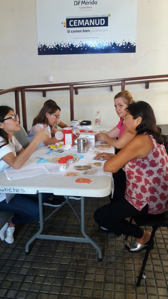 IleFajardoMTO's tweet photo. Muy movida la mesa de detecciones oportunas de #Diabetes y #Obesidad de los miércoles en el #Cemanud // #CiudadesCambiandoLaDiabetes https://t.co/C7lkIhA0MY