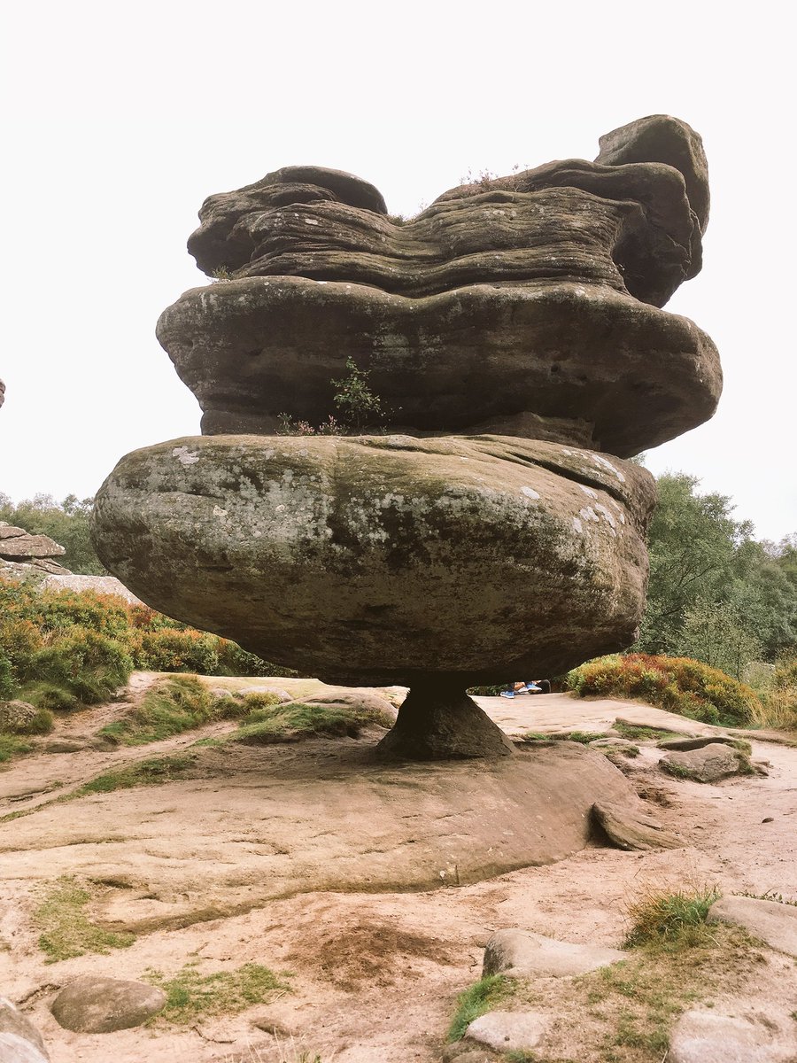 Cool rock balances #mothernature @_CurlyMe_  #BrimhamRocks