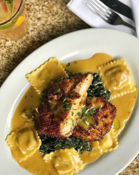 HenrysDelray's tweet photo. There's still time to take advantage of our 3-Course #Dinner Special! Join us Sun-Thur, 6:30pm-close throughout the month of August and receive a complimentary starter and dessert with your entree purchase. https://t.co/qqpoGHHQJZ