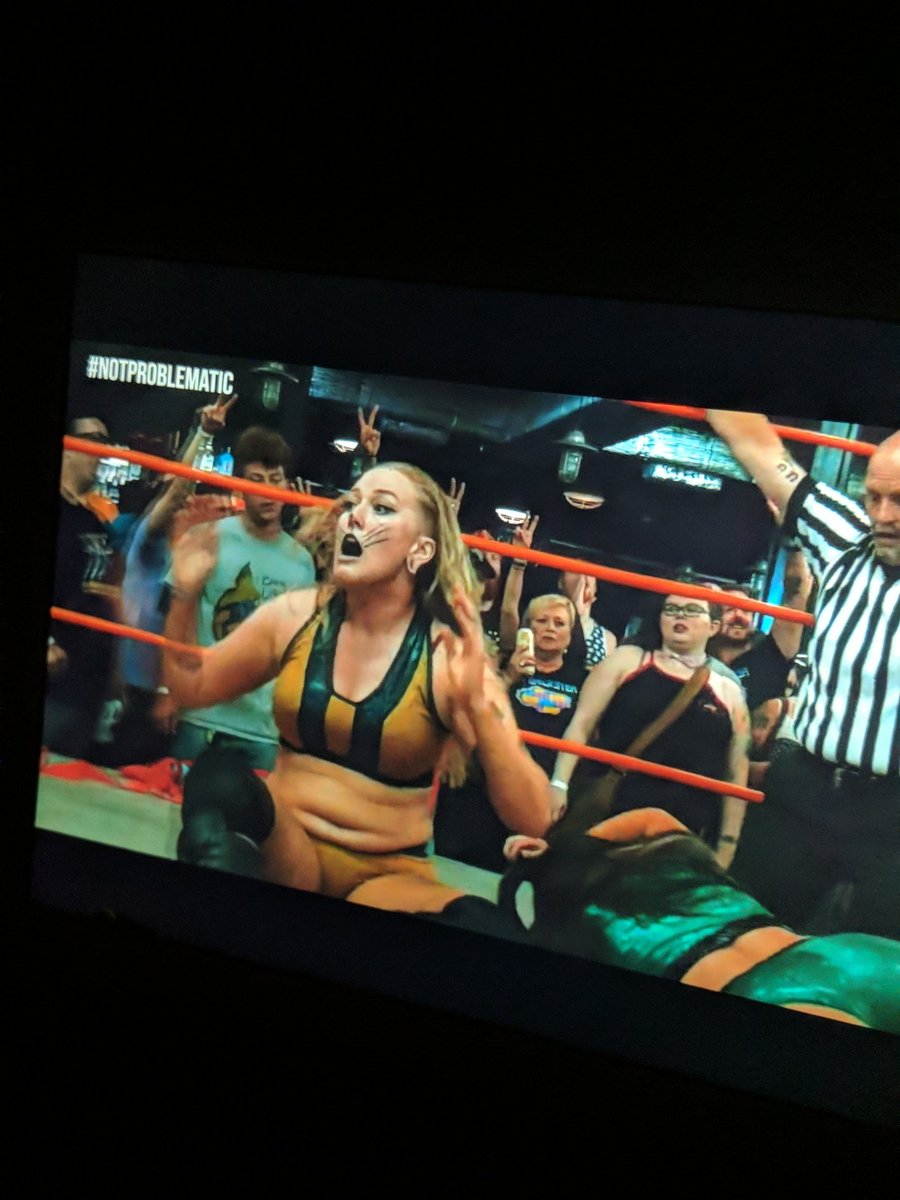 IWGuide1's tweet image. Watching some @sup_graps on @PowerbombTV before the Podcast today!  #NotProblematic